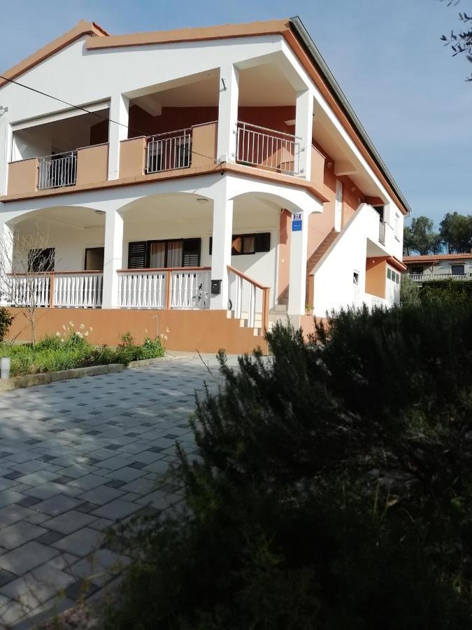 Apartman Ines Bibinje Zewnętrze zdjęcie